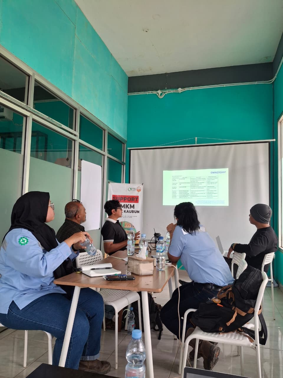 Workshop monitoring dan evaluasi program